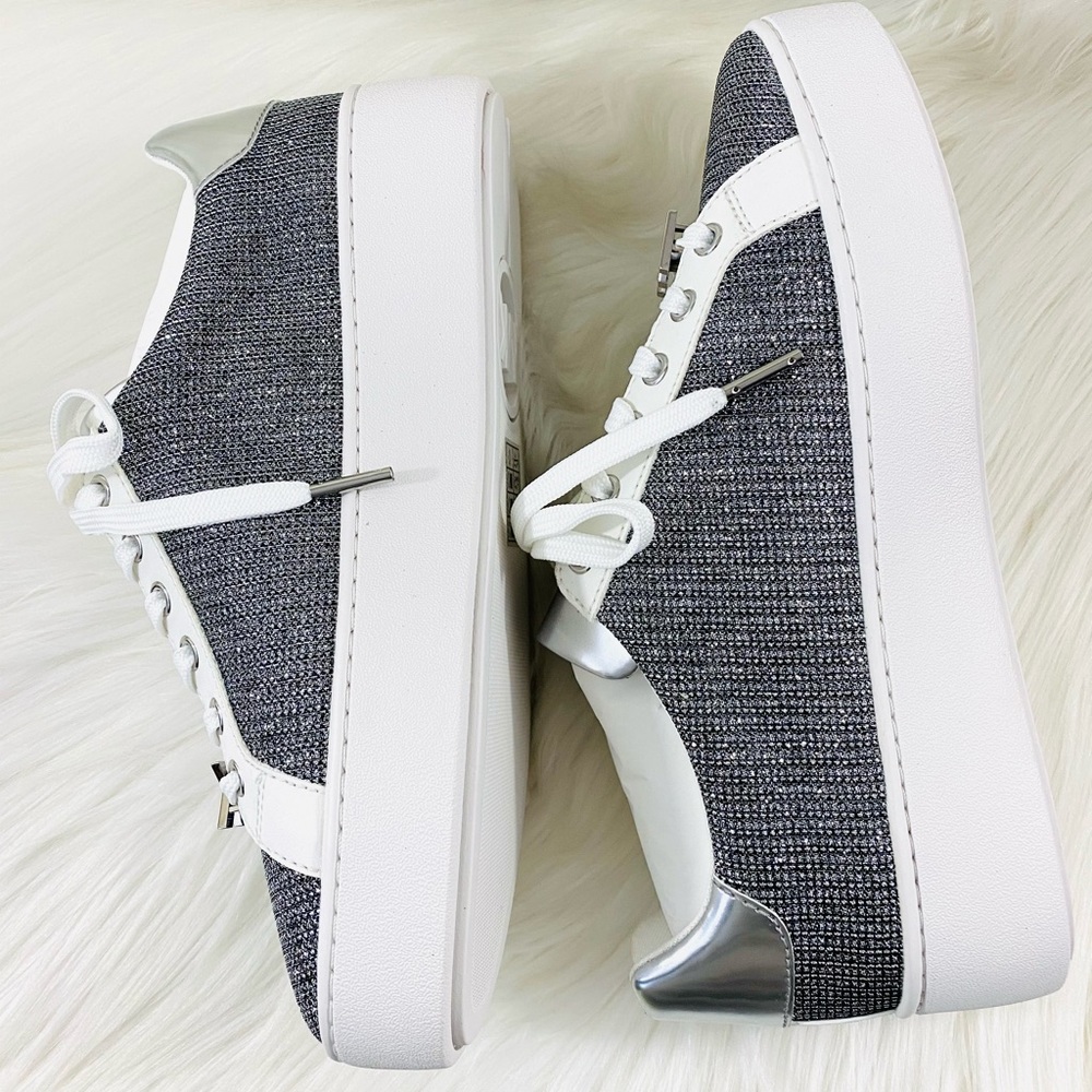 Michael Kors Women’s Poppy Sneakers Shoes - Picture 6 of 8